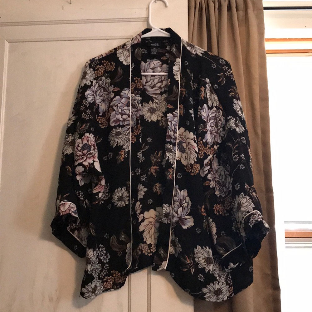 Rue 21 Kimono 26 length